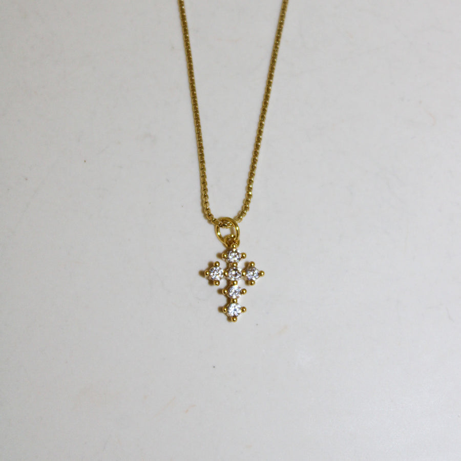 Attra Necklace