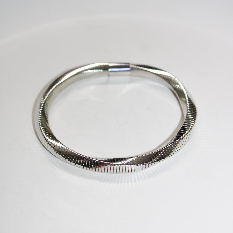 Mirabel Bangle